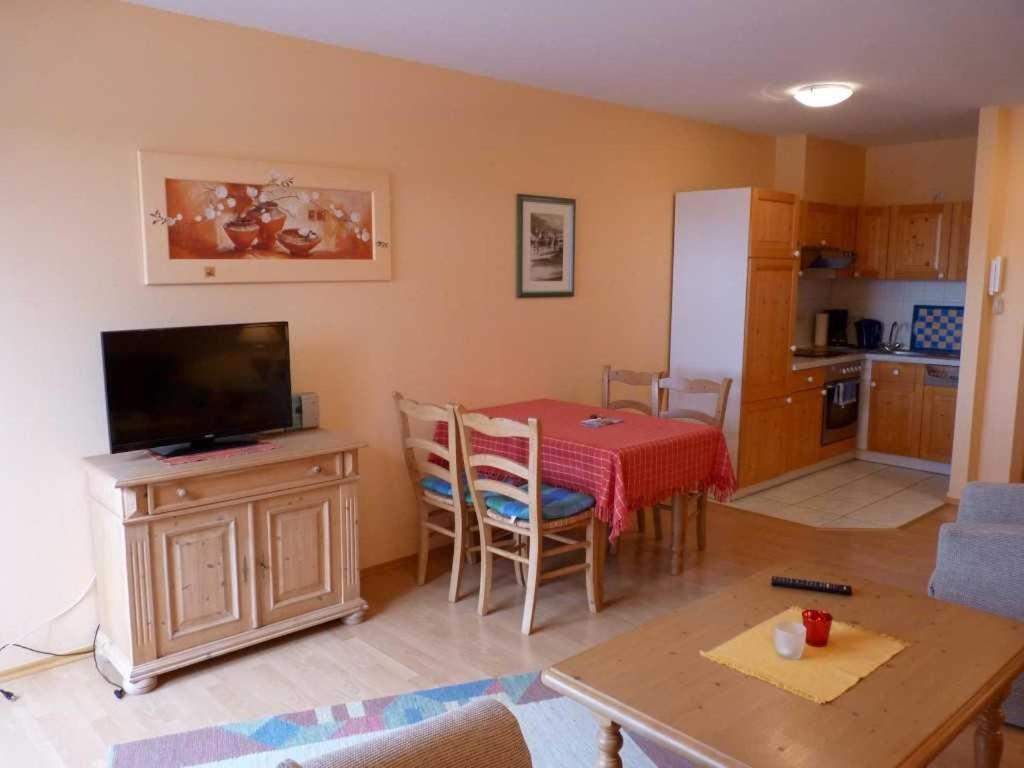 Ferienwohnung "Am Yachthafen" Objekt Id 12104-7 Waren  Exterior photo